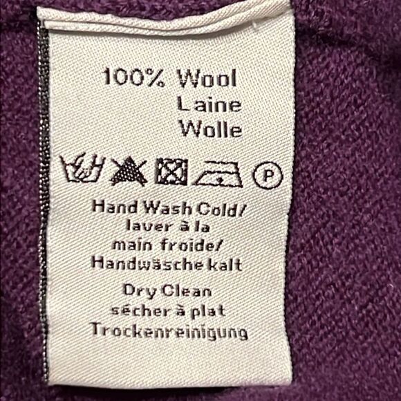 Neve Sweater  - Picture 8 of 9